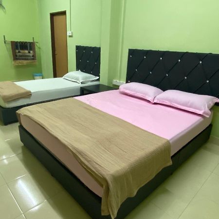 Homestay Ijaa Marang Buitenkant foto