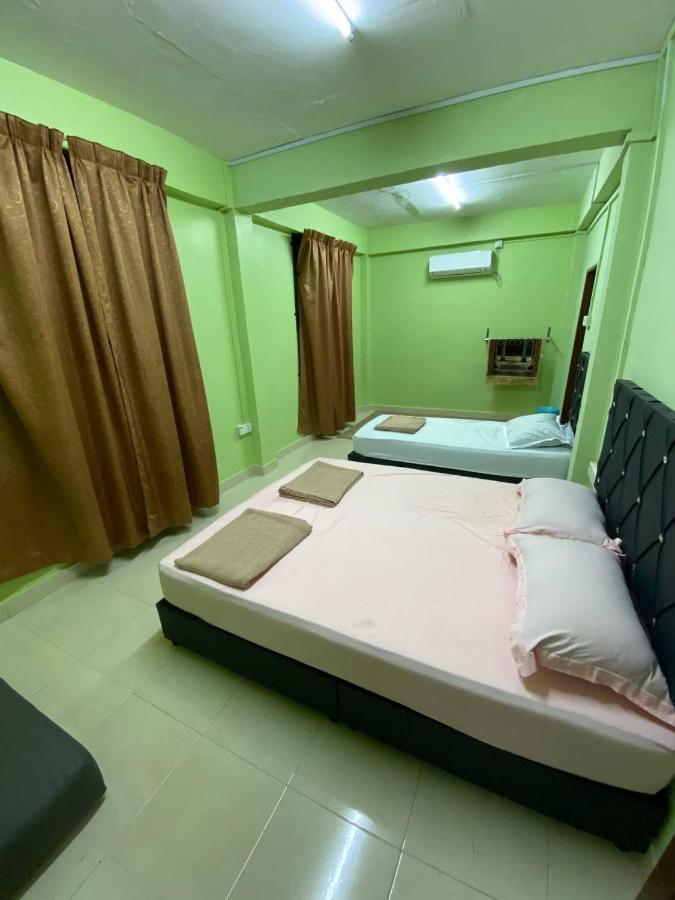 Homestay Ijaa Marang Buitenkant foto